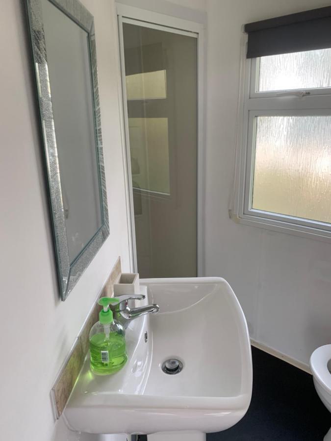 דירות Cornish Coastal Retreats- 74 Newquay View מראה חיצוני תמונה